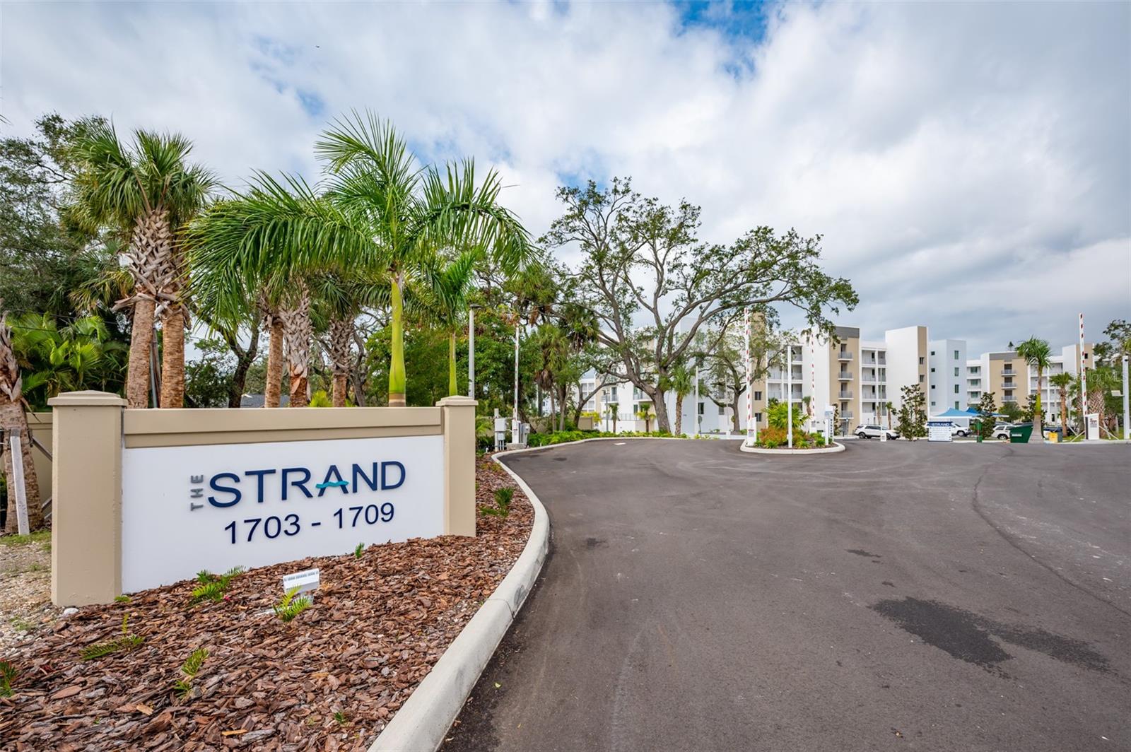 1703 N TAMIAMI TRL #207 — photo 37