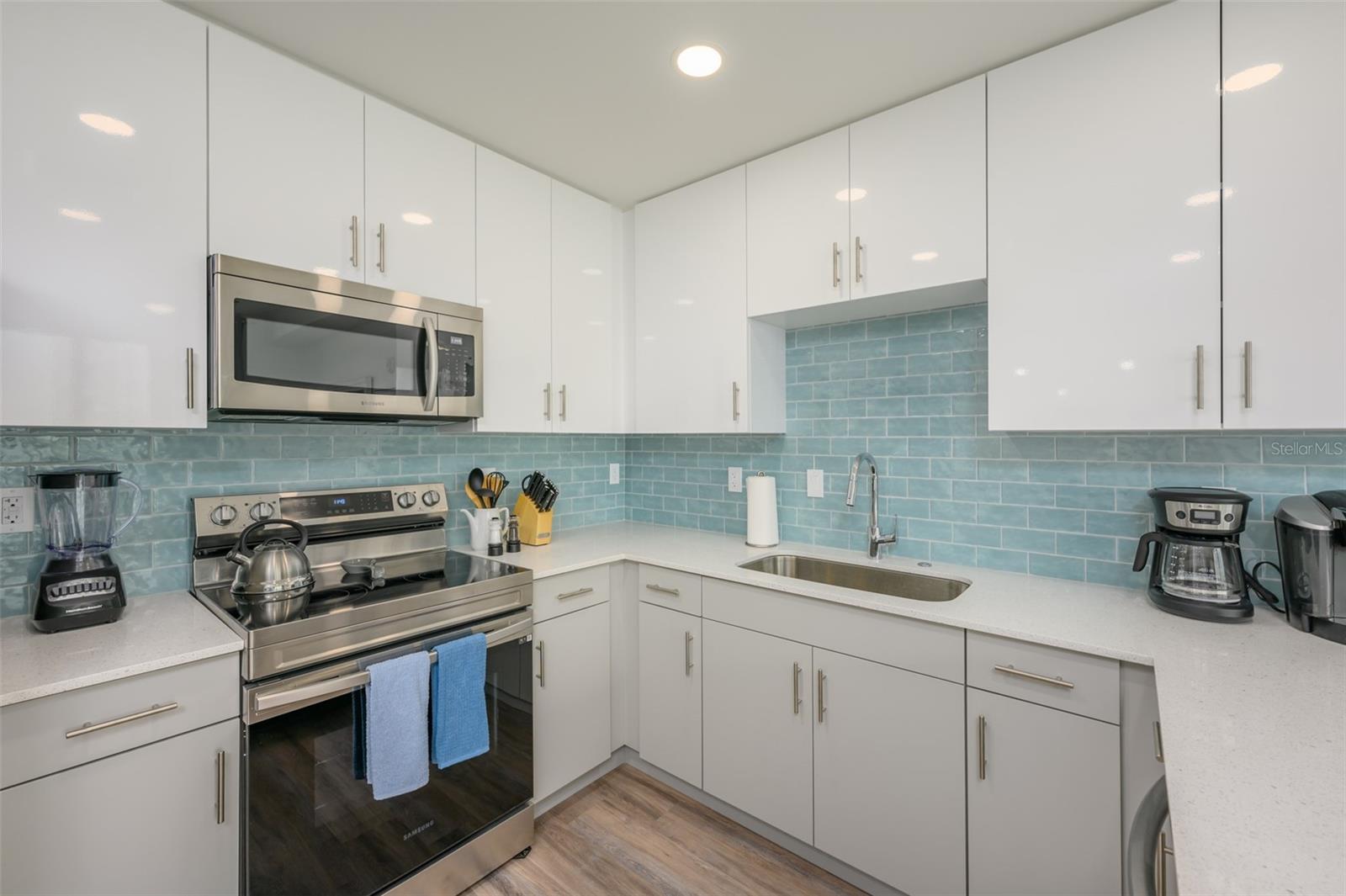 1703 N TAMIAMI TRL #207 — photo 13