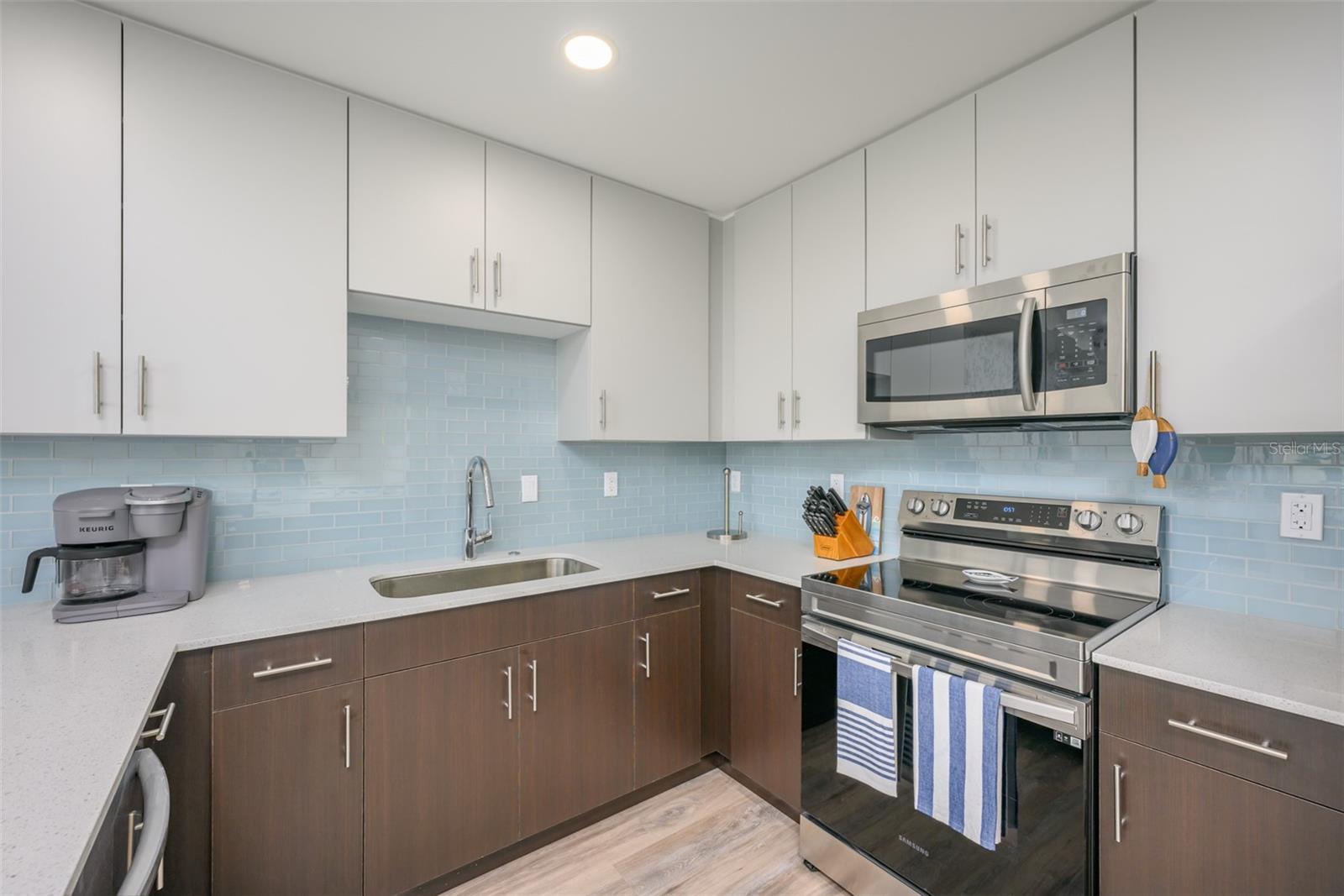 1703 N TAMIAMI TRL #205 — photo 12