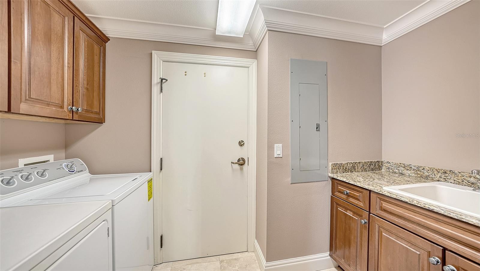 401 N POINT RD #301 — photo 30