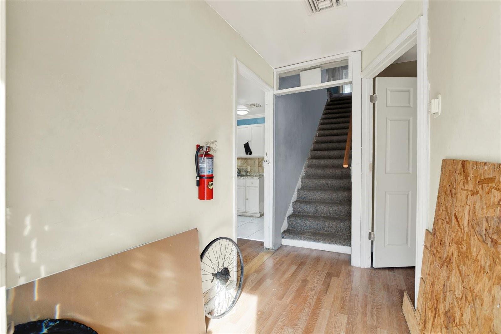 5210 N NEBRASKA AVE — photo 17