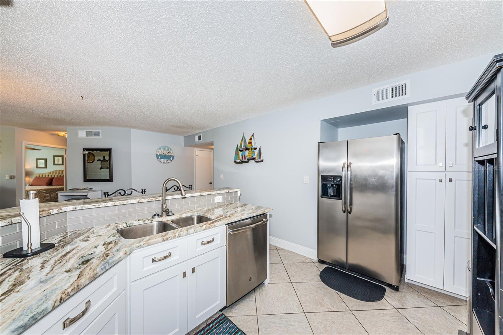 6000 BAHIA DEL MAR CIR #130 — photo 8