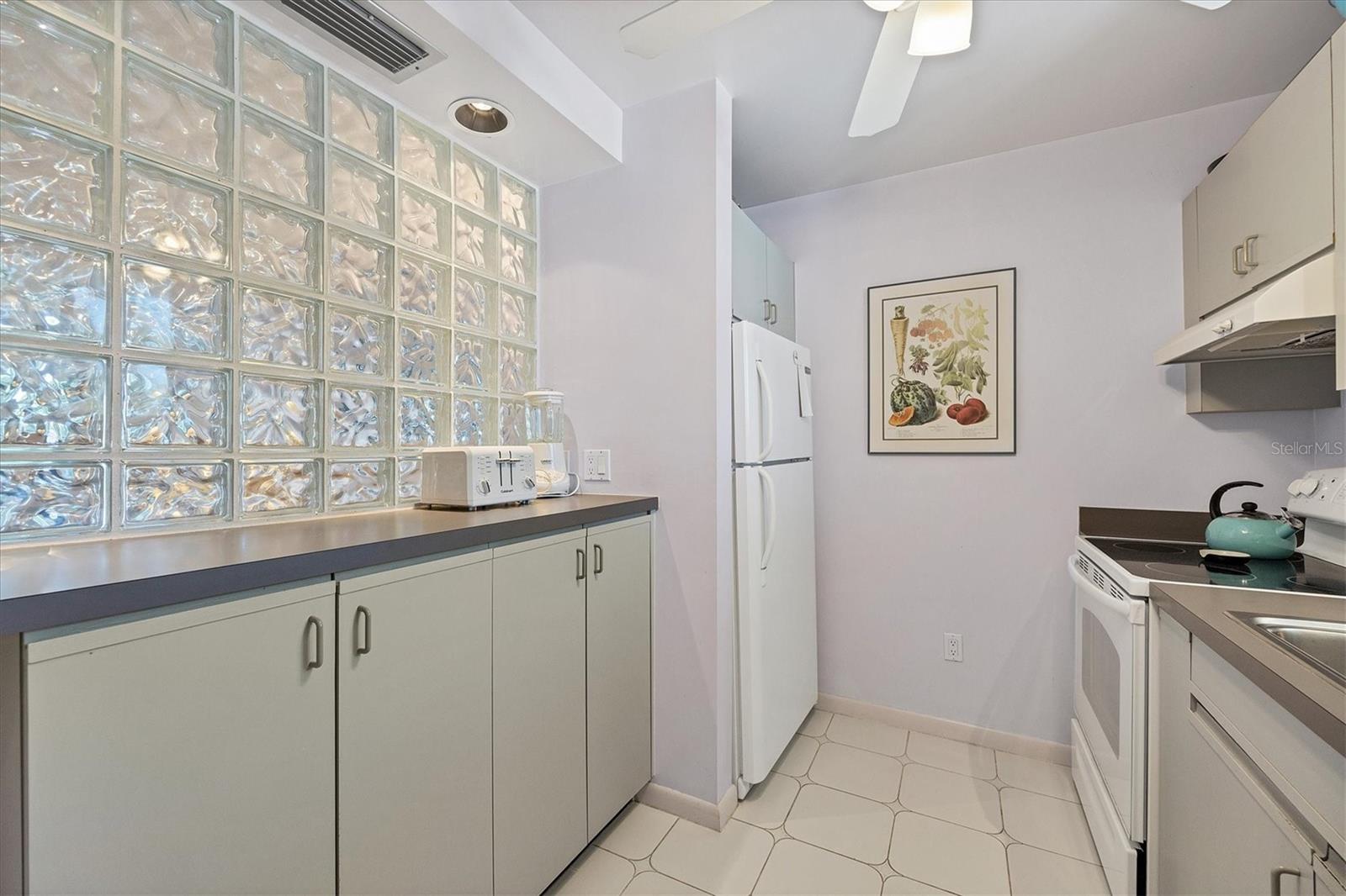 500 S WASHINGTON DR #5B — photo 10