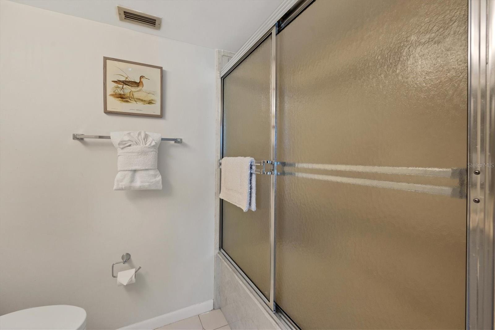 500 S WASHINGTON DR #5B — photo 18