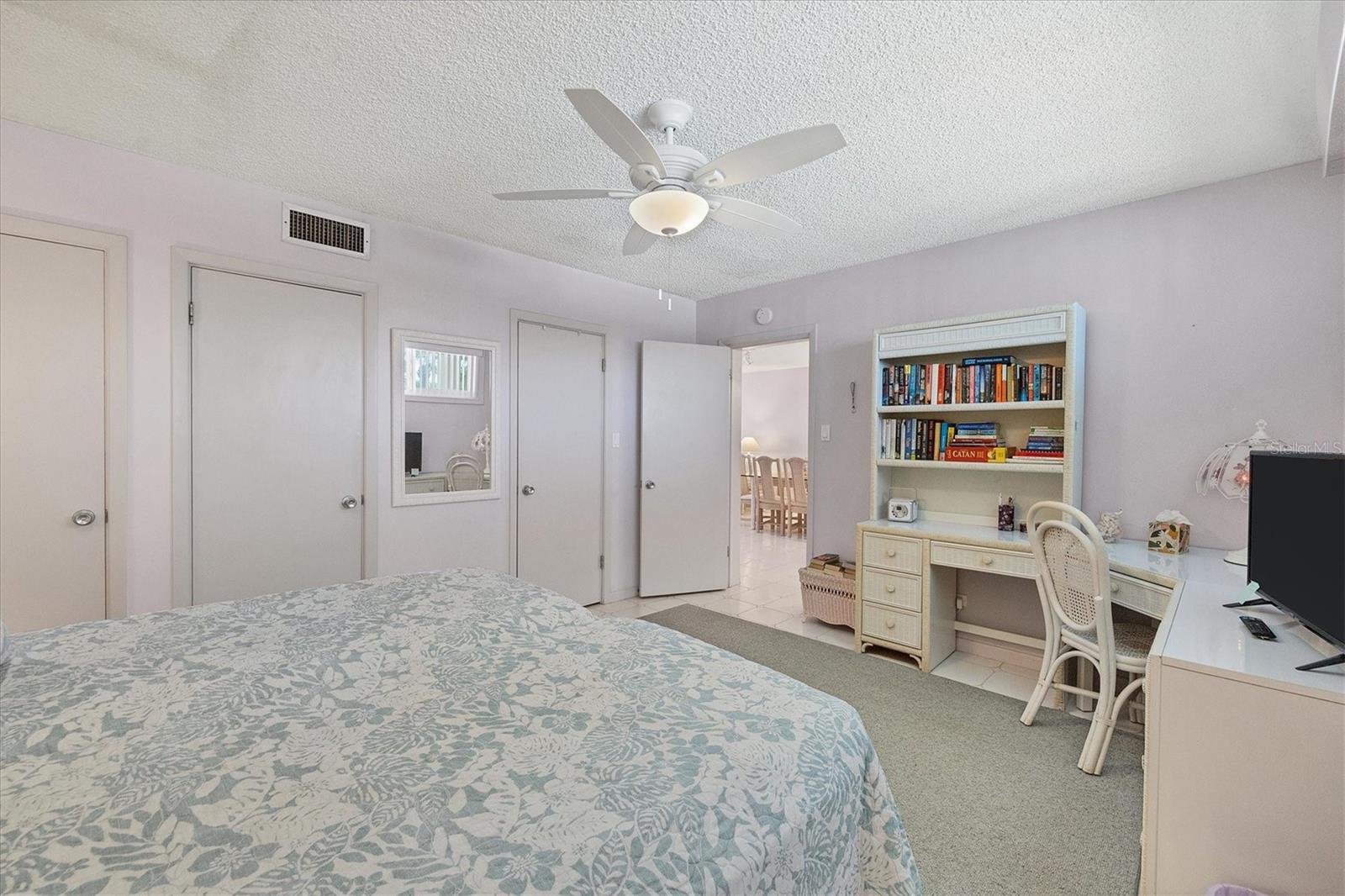 500 S WASHINGTON DR #5B — photo 20