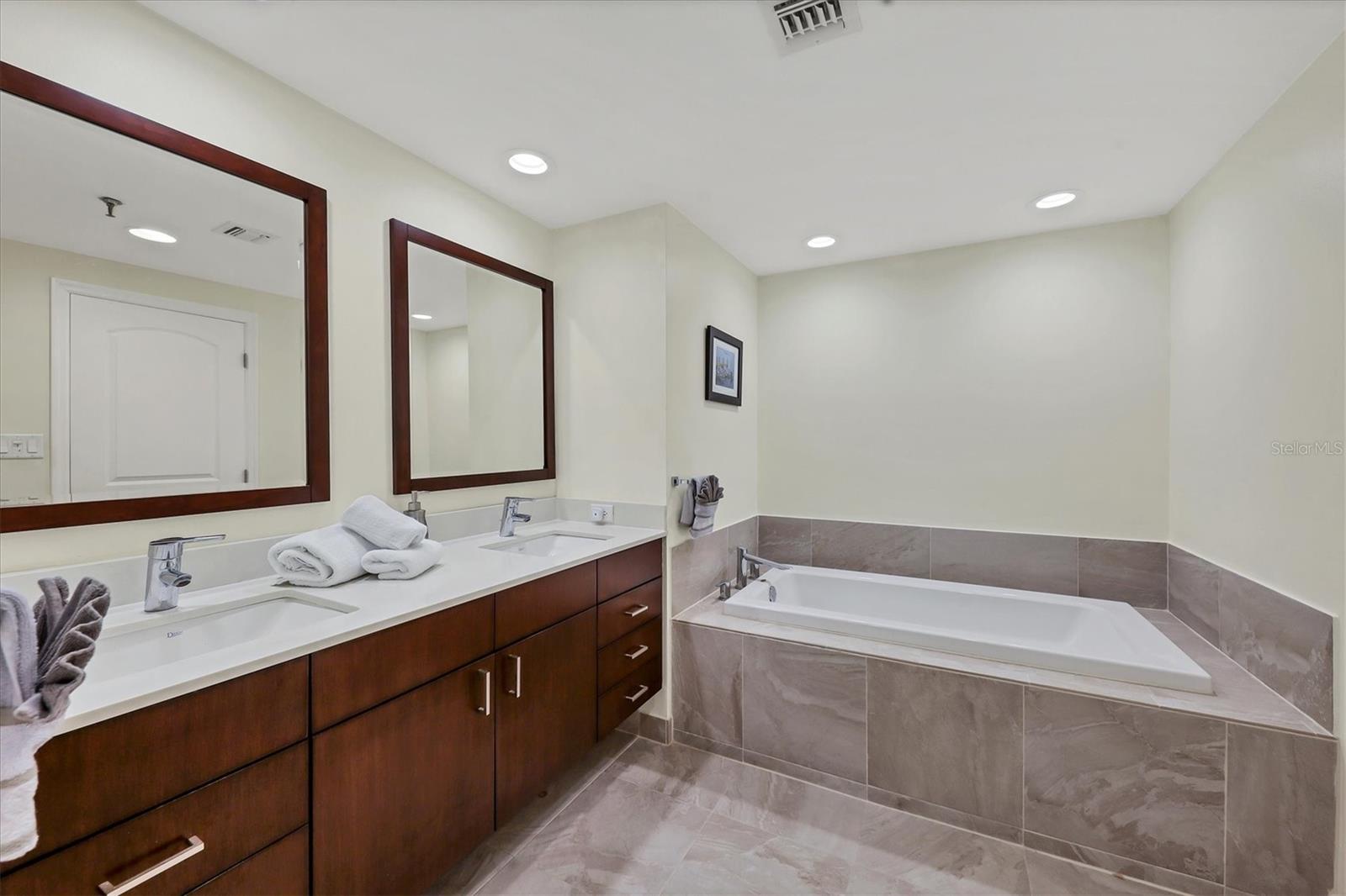 1211 GULF OF MEXICO DR #405 — photo 24