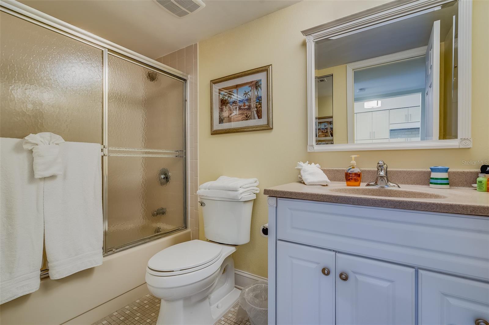 17900 GULF BLVD #2E — photo 18