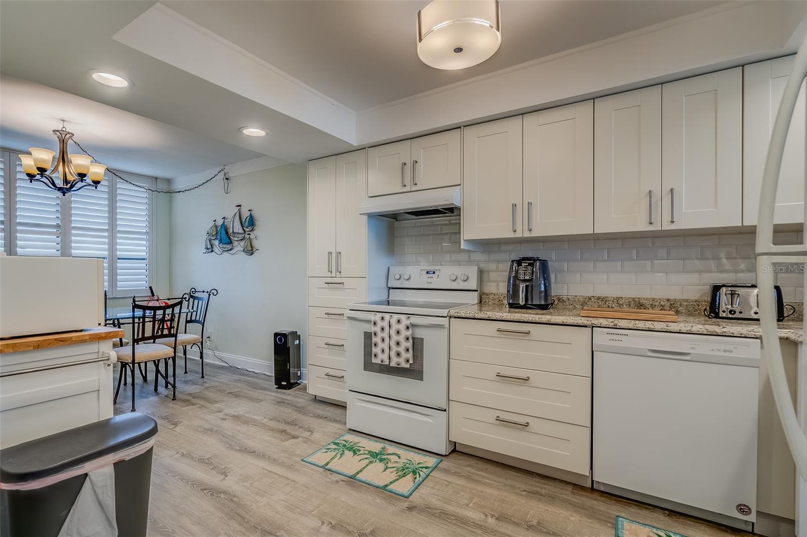 17900 GULF BLVD #2E — photo 10