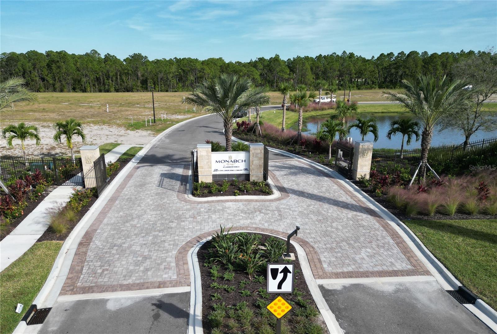 18341 BRIAR RIDGE PL — photo 2