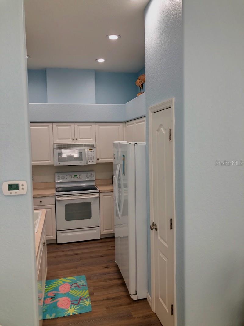 1211 HOT SPRINGS PT — photo 12