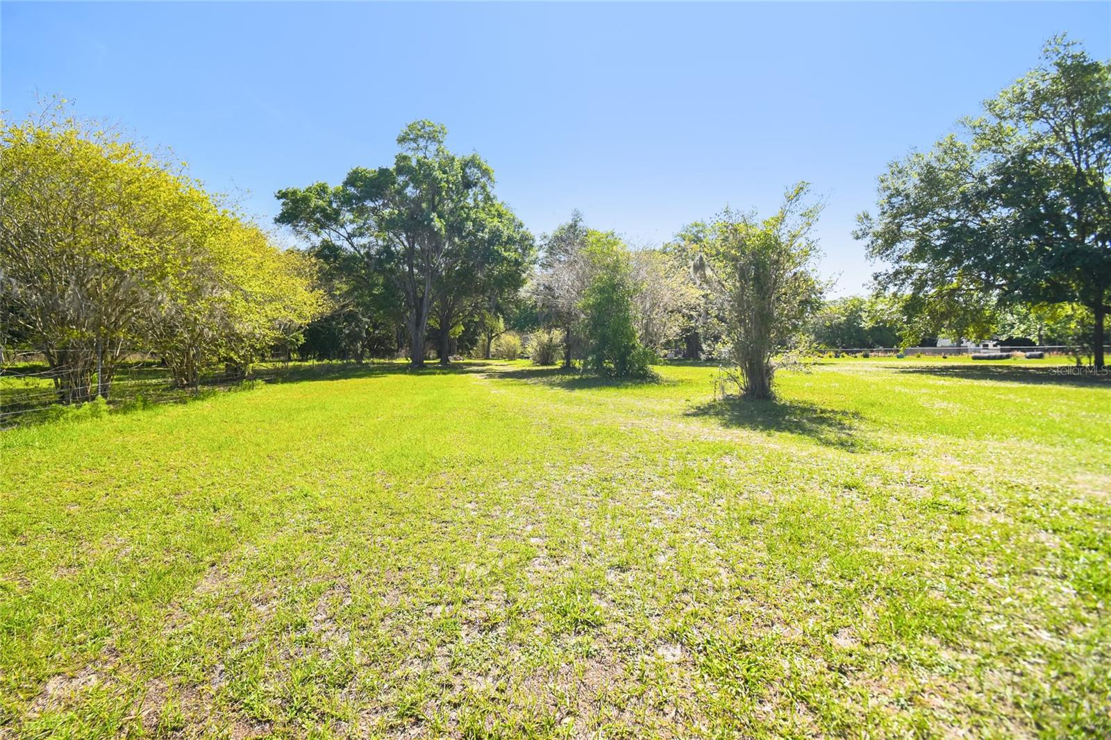 12500 HAMLIN RD — photo 7