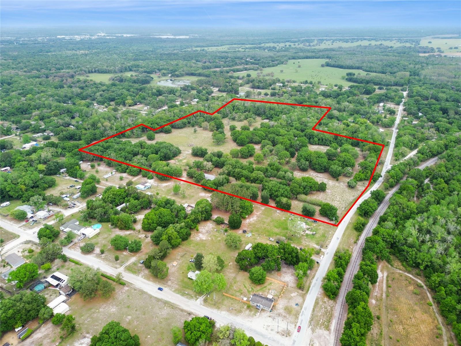 12500 HAMLIN RD — photo 3