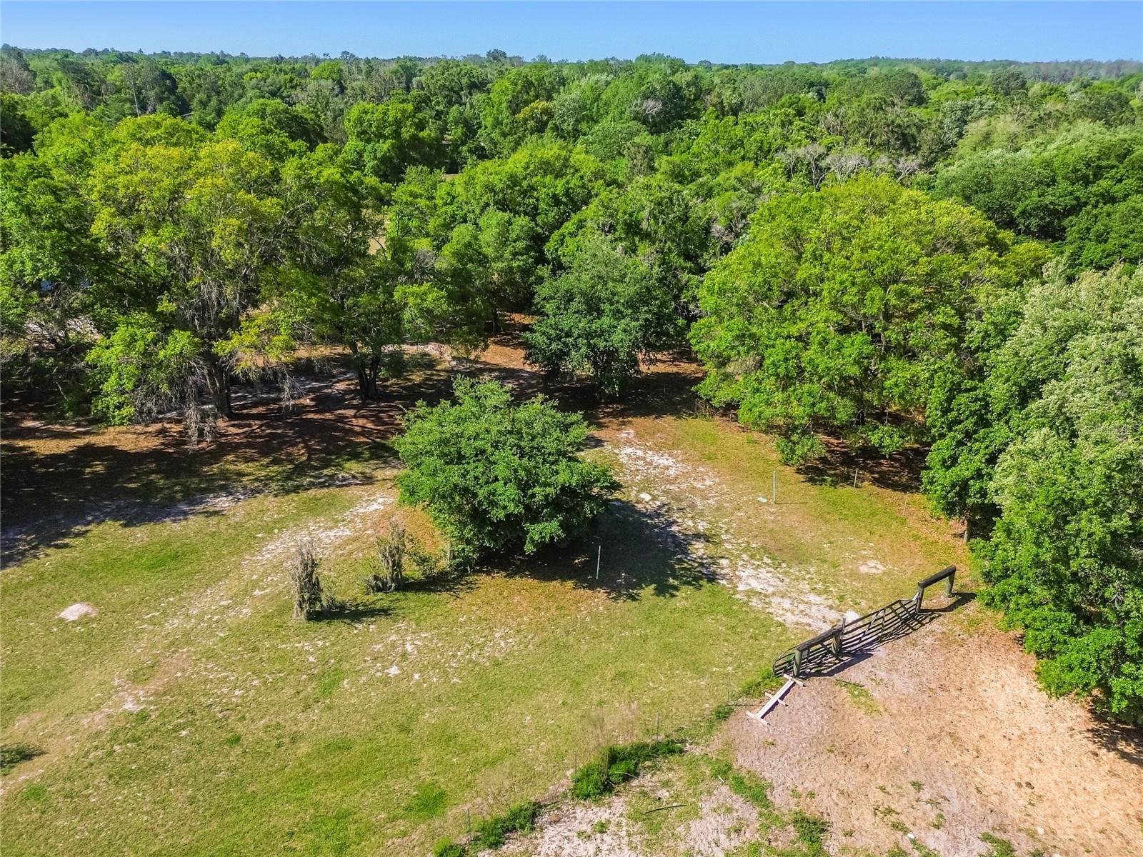 12500 HAMLIN RD — photo 37