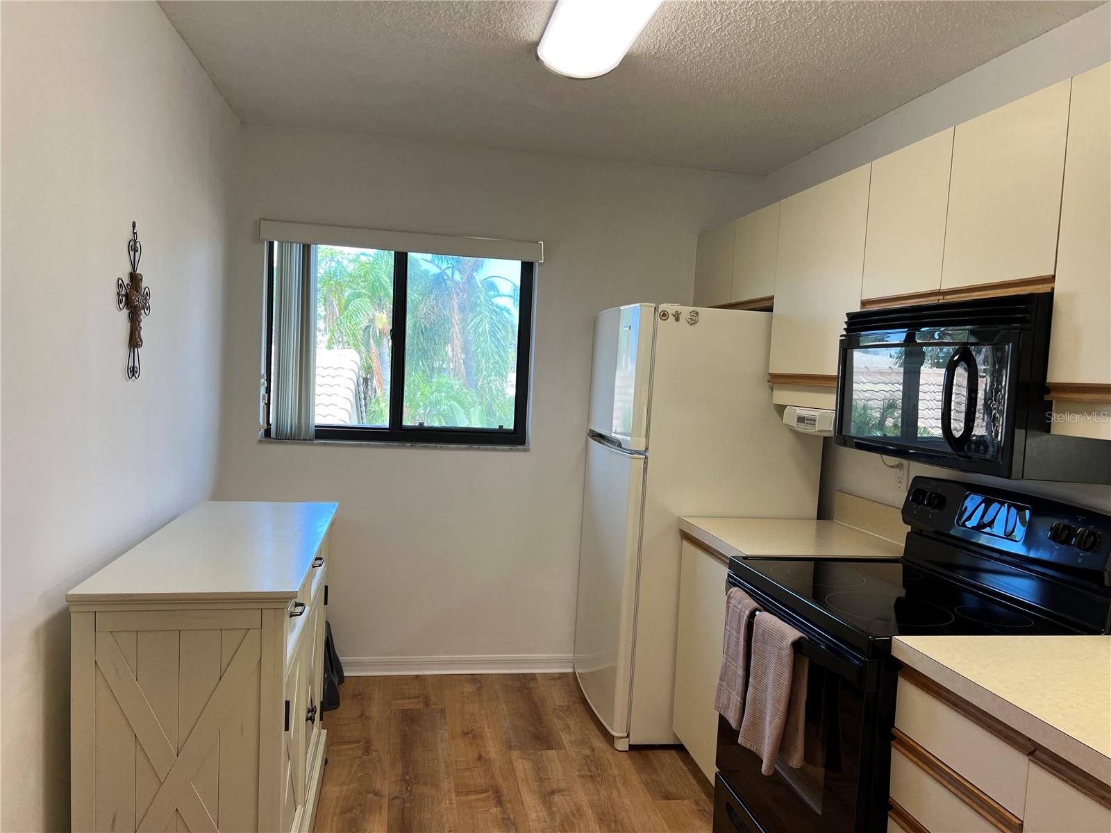 5555 ASHTON WAY #5555 — photo 11