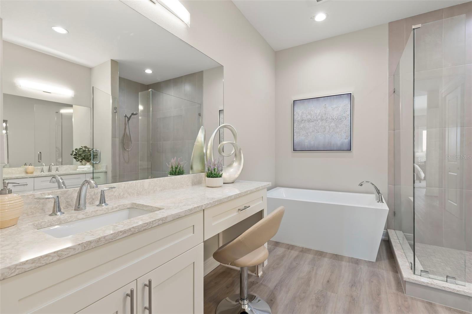 47A BAYVIEW CT S — photo 22