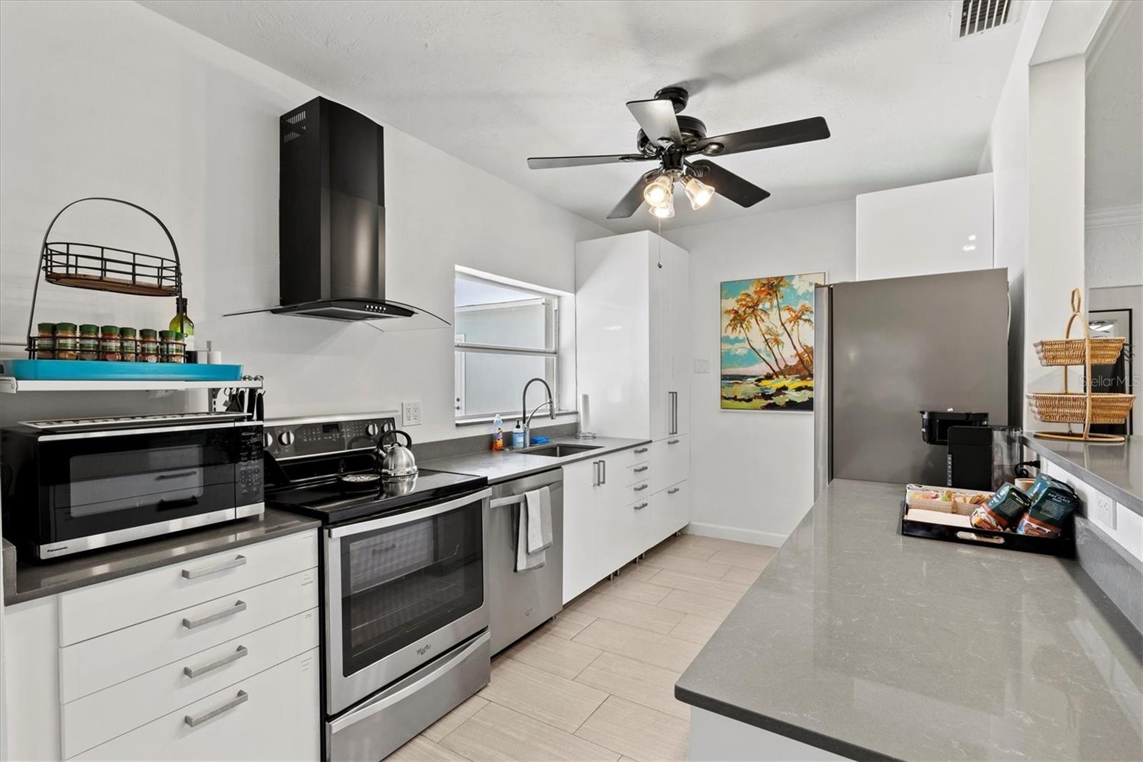 Home in SARASOTA — photo 16