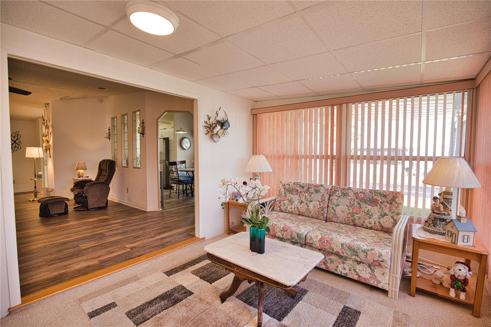 469 LOMA LINDA — photo 29