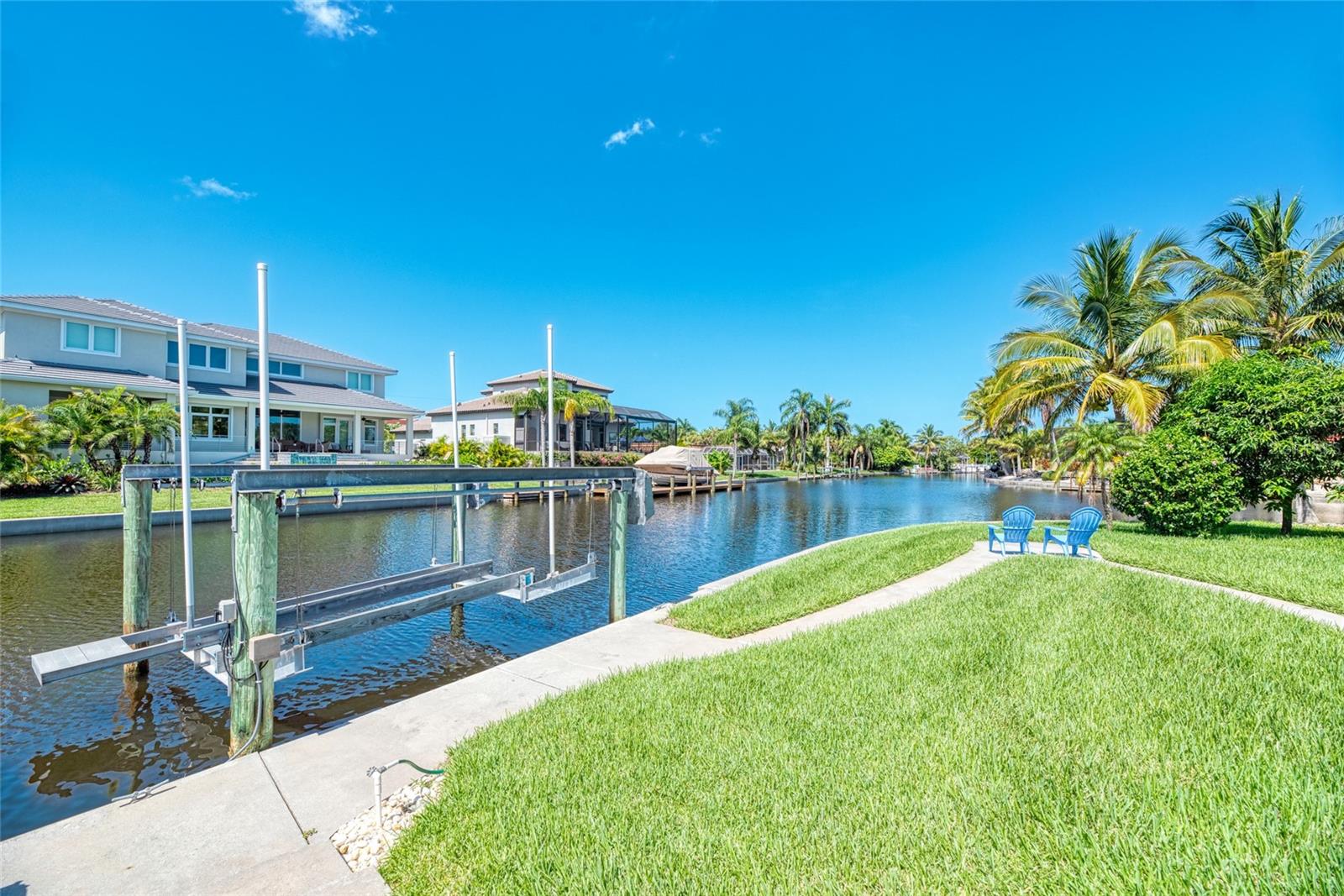 5577 CONTENTO DR — photo 34
