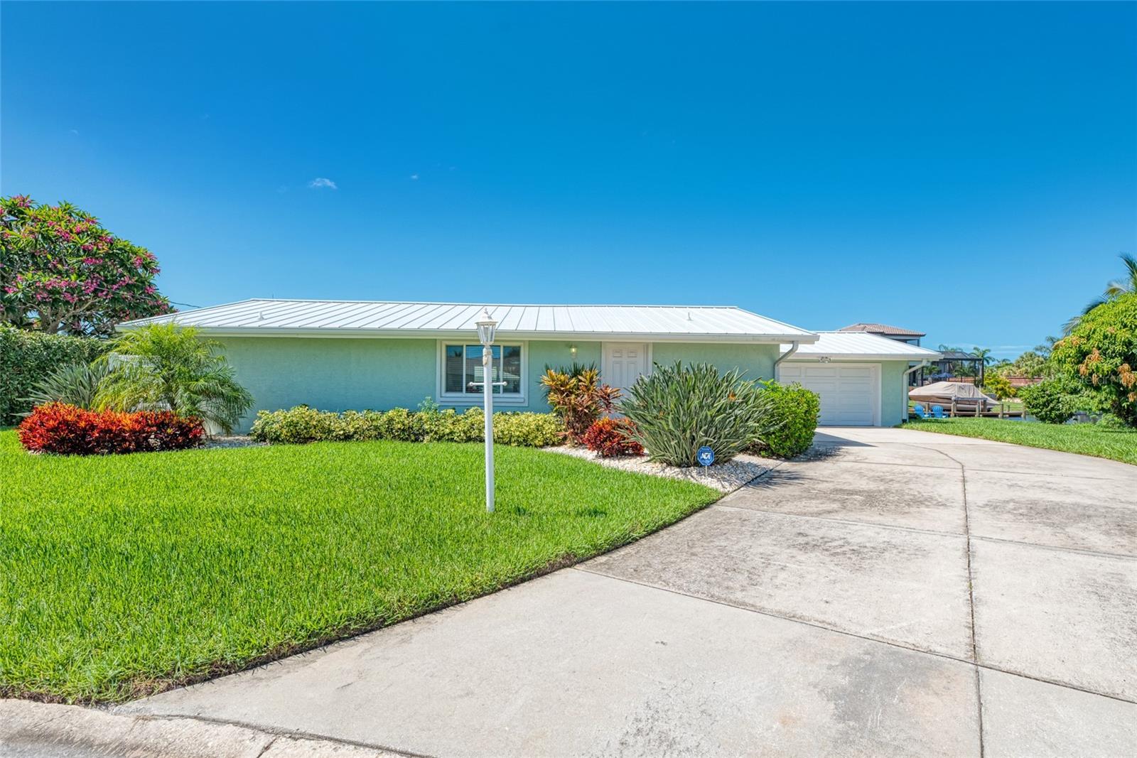 5577 CONTENTO DR — photo 38
