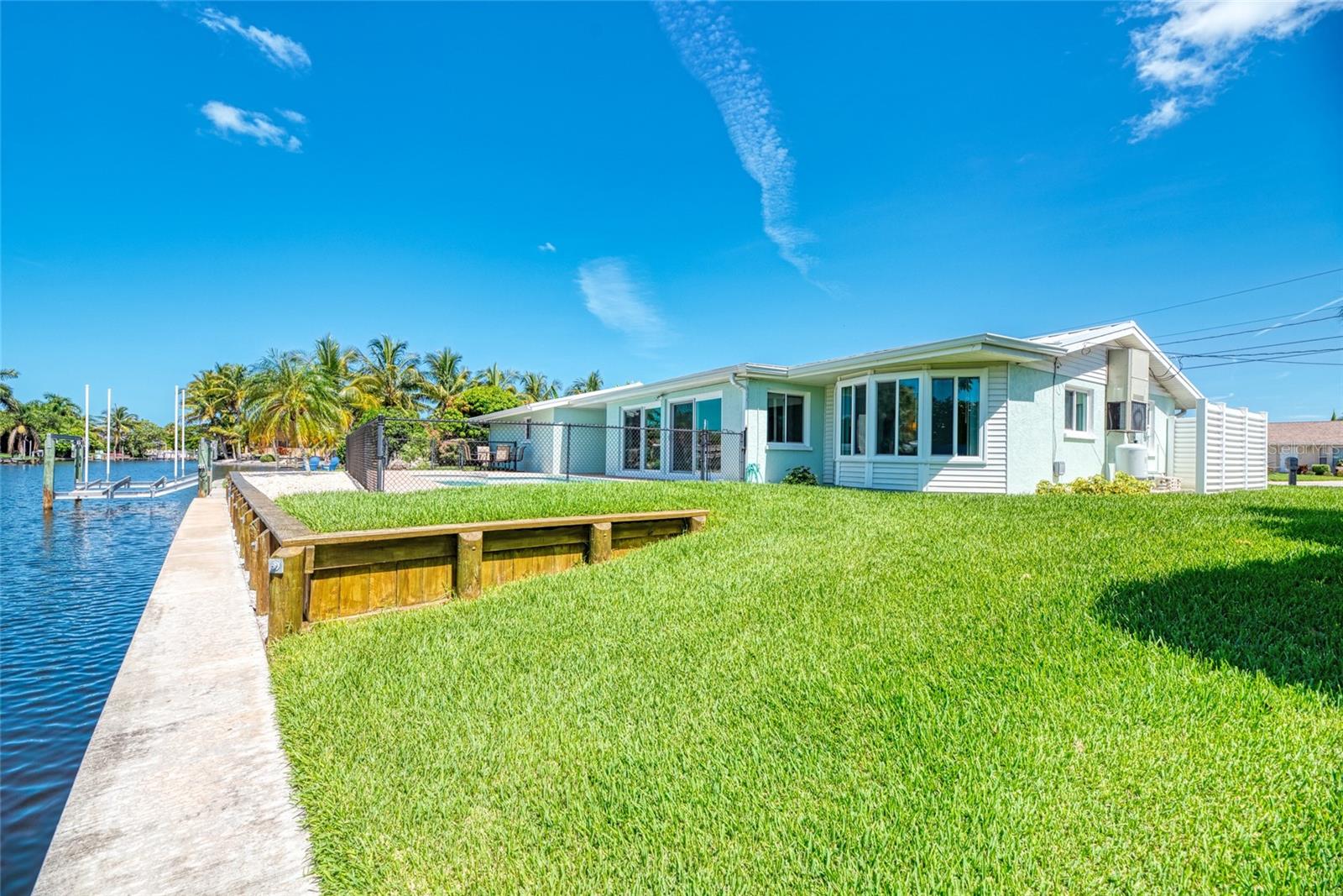 5577 CONTENTO DR — photo 3