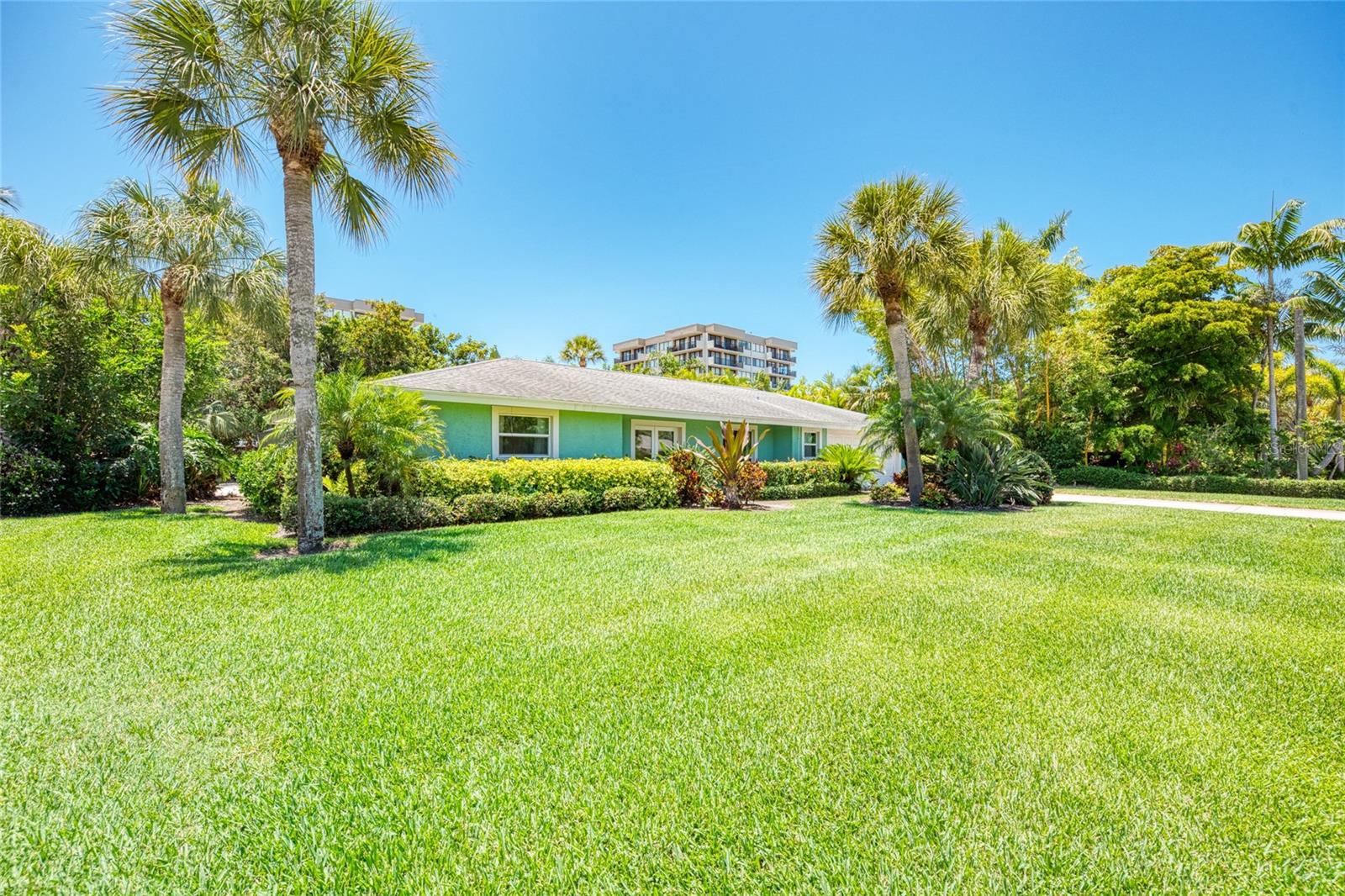 5640 CAPE LEYTE DR — photo 6