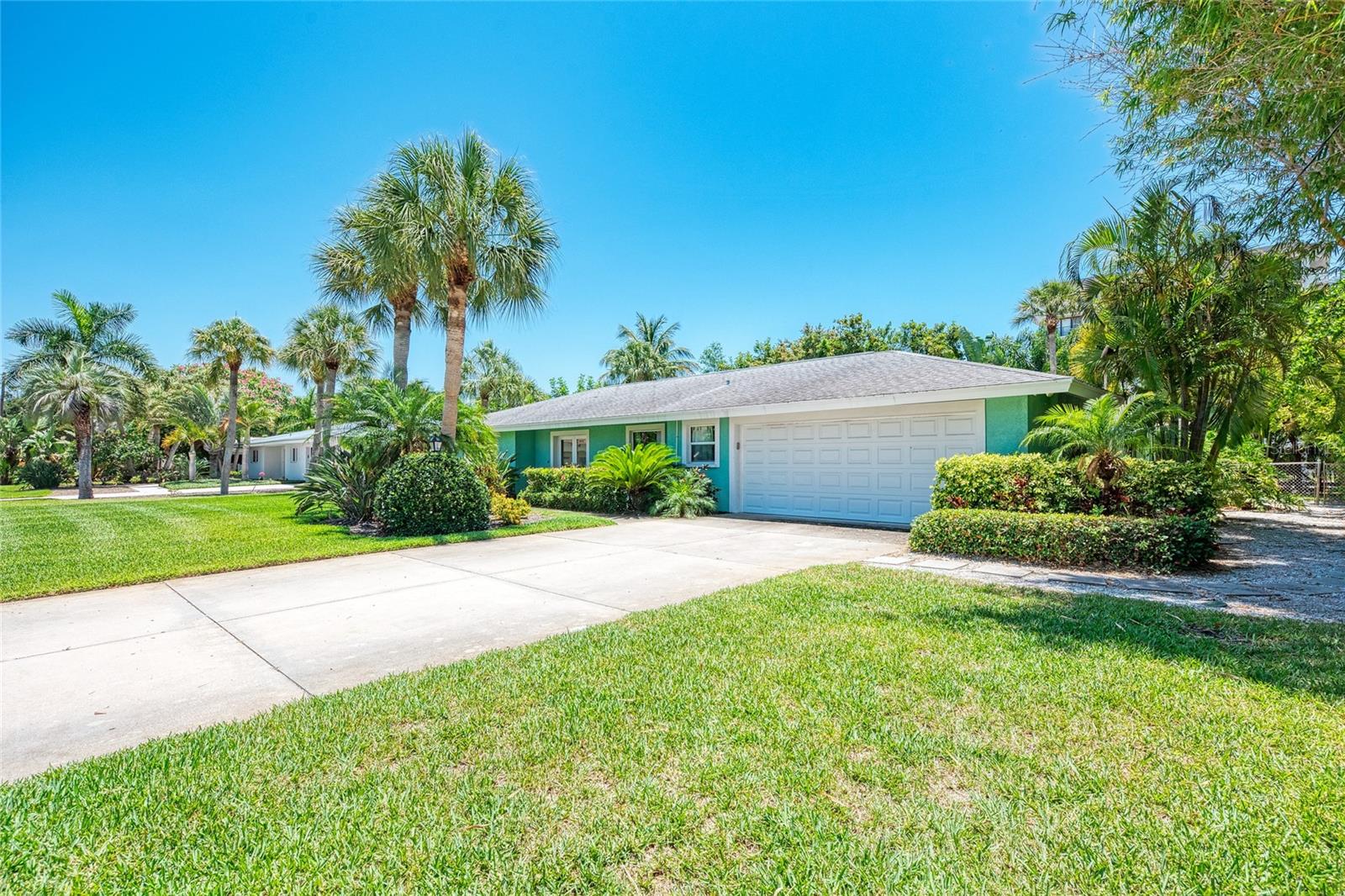 5640 CAPE LEYTE DR — photo 7