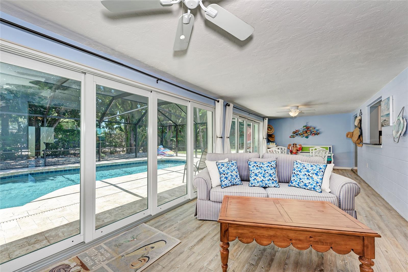5640 CAPE LEYTE DR — photo 40