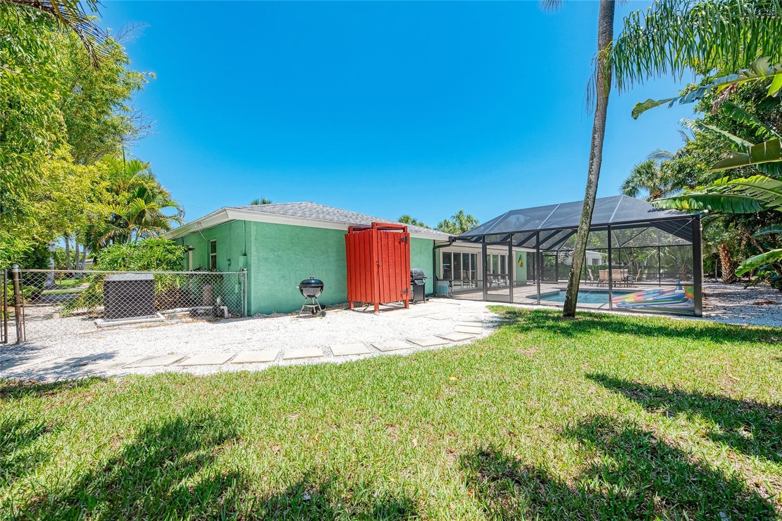 5640 CAPE LEYTE DR — photo 44