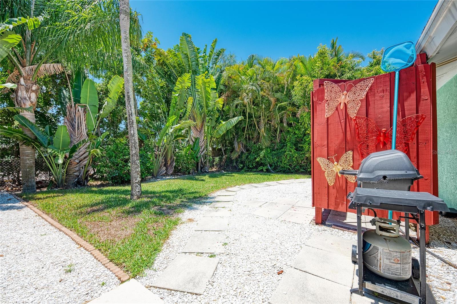 5640 CAPE LEYTE DR — photo 43