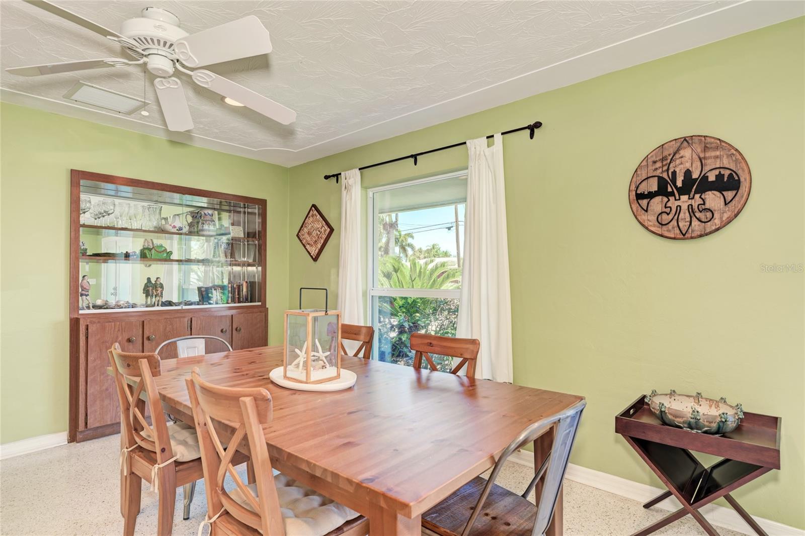 5640 CAPE LEYTE DR — photo 16