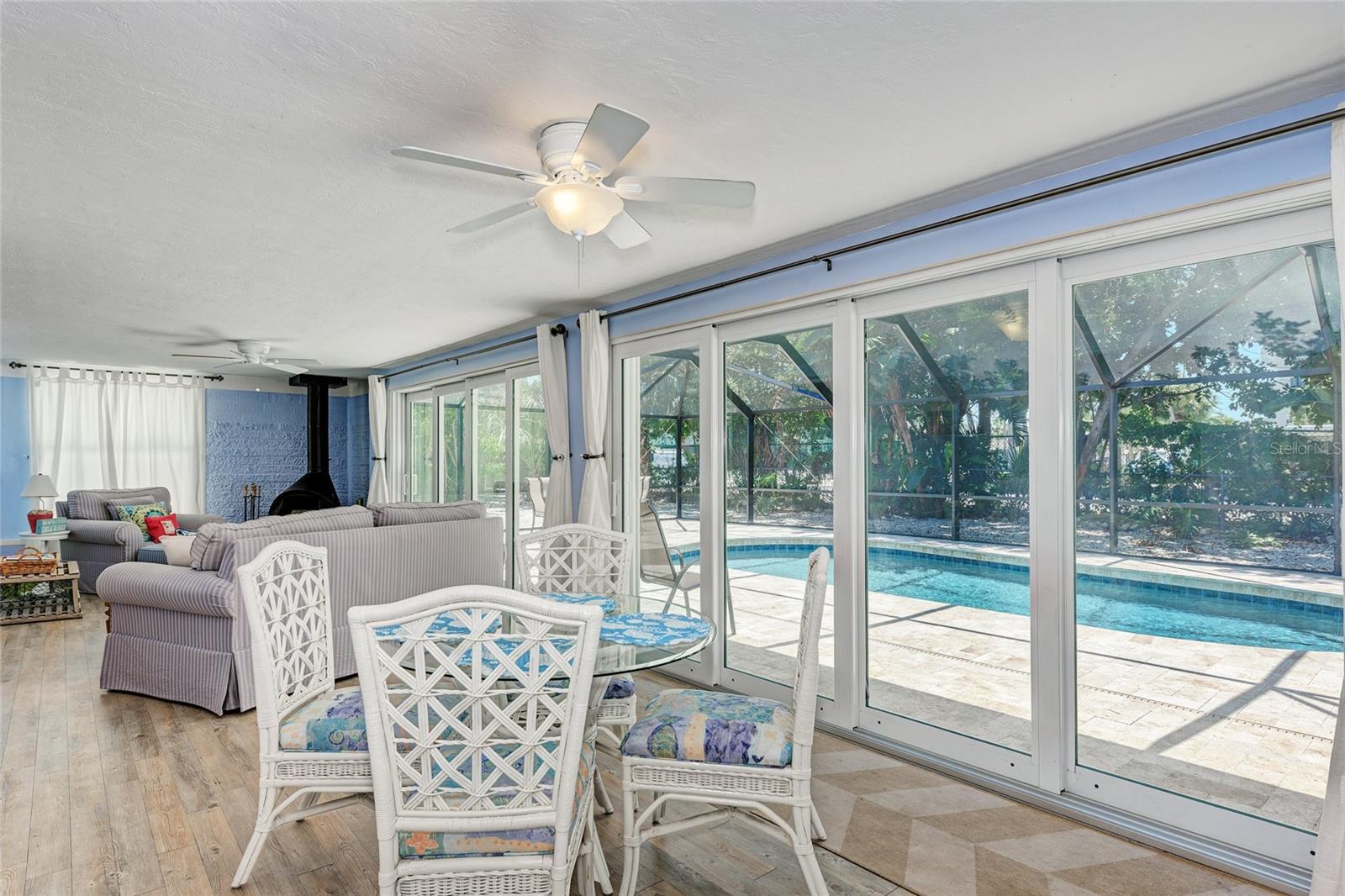 5640 CAPE LEYTE DR — photo 36