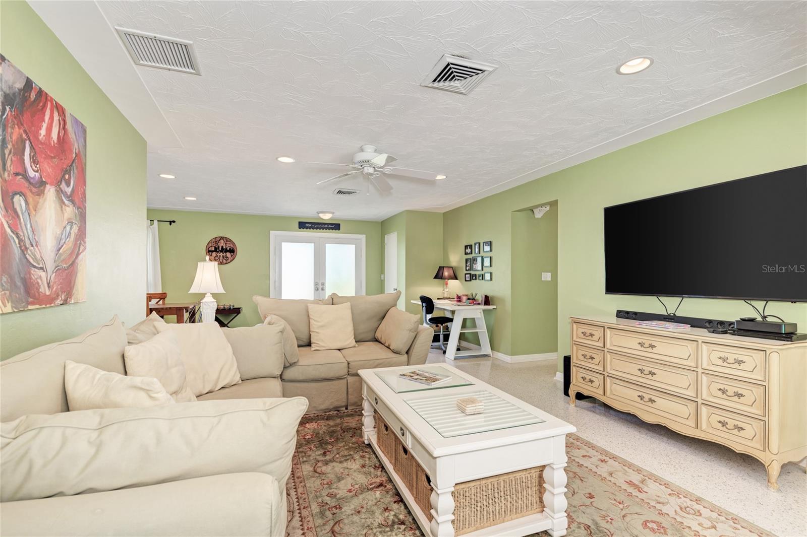 5640 CAPE LEYTE DR — photo 15