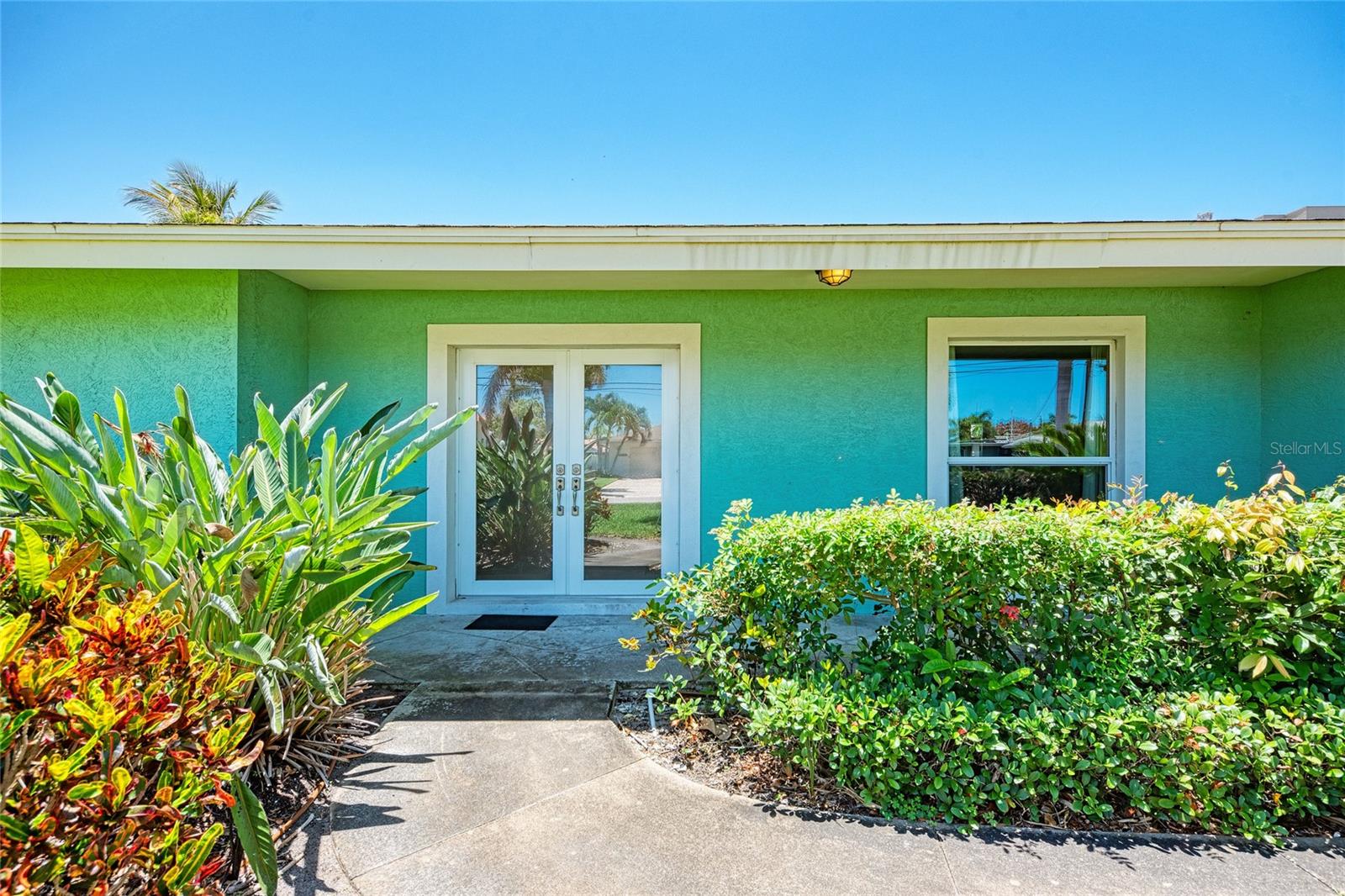 5640 CAPE LEYTE DR — photo 5
