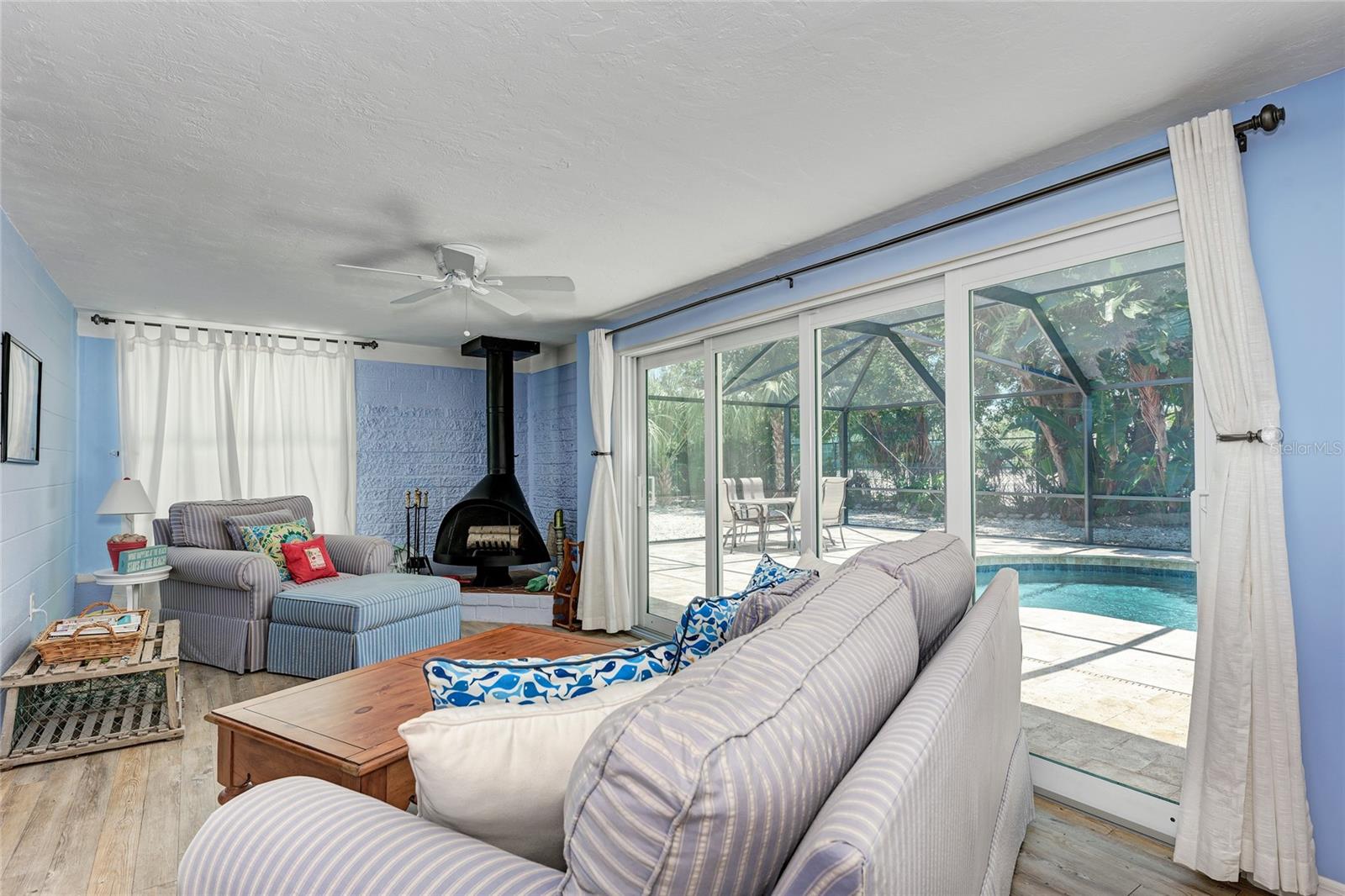 5640 CAPE LEYTE DR — photo 38