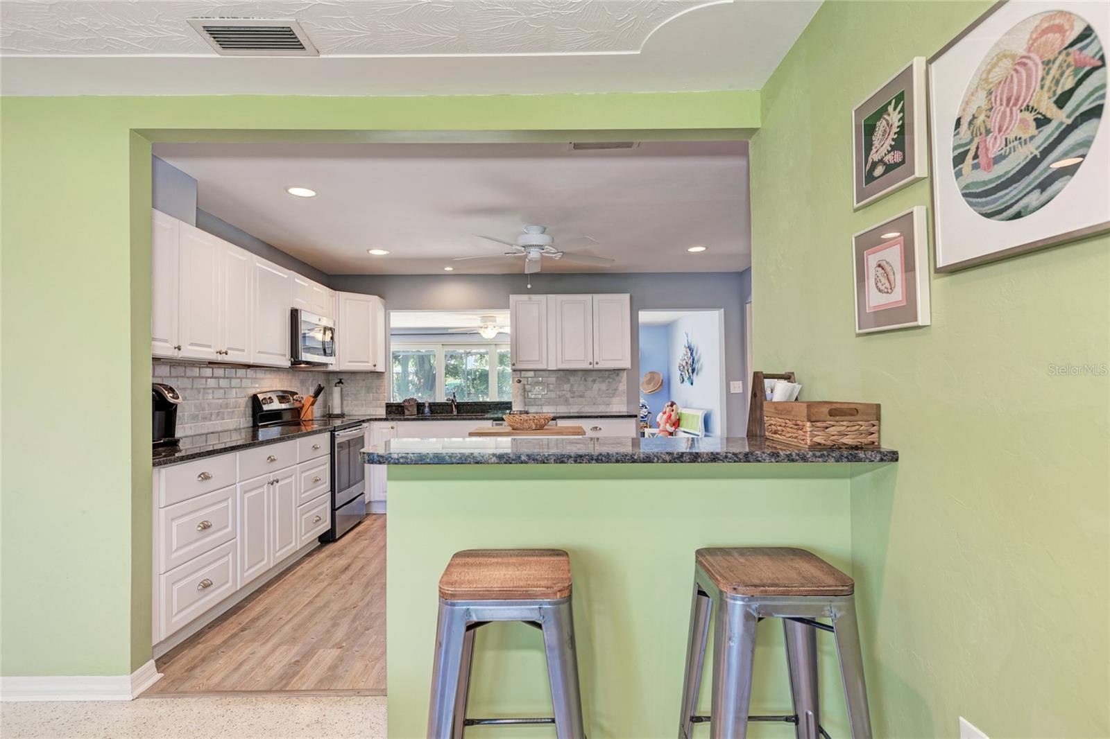5640 CAPE LEYTE DR — photo 18