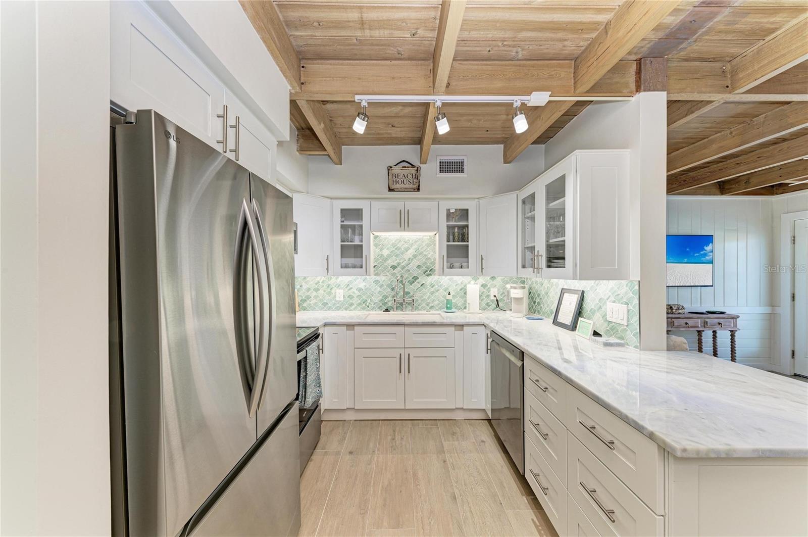 5216 CALLE DE COSTA RICA — photo 11