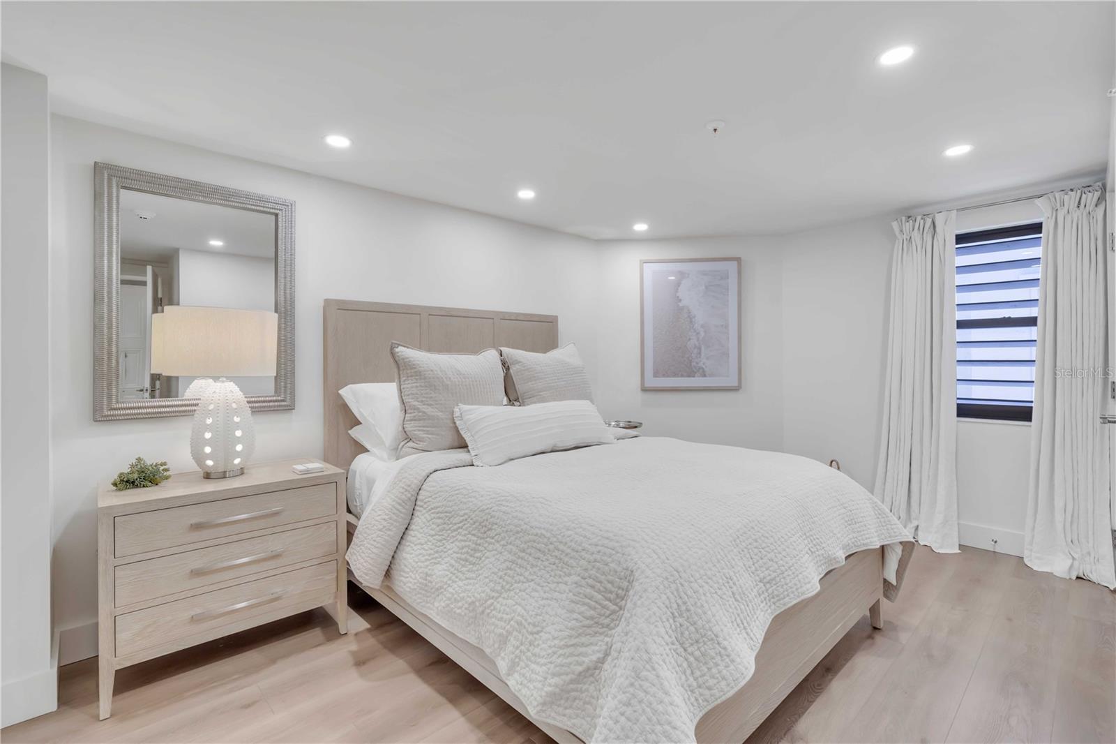 5611 GULF OF MEXICO DR #1 — photo 5