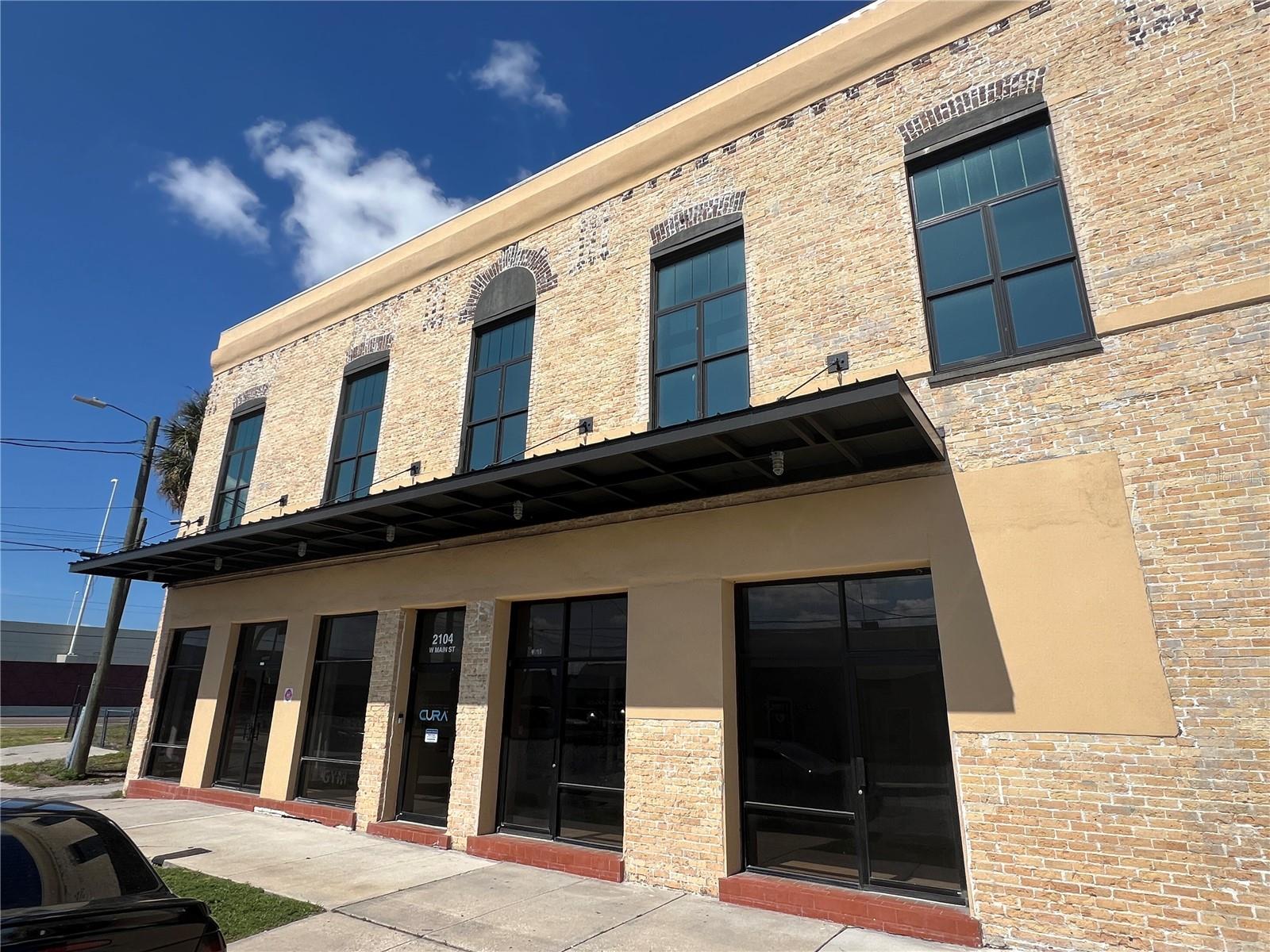 2100 W MAIN ST — photo 4