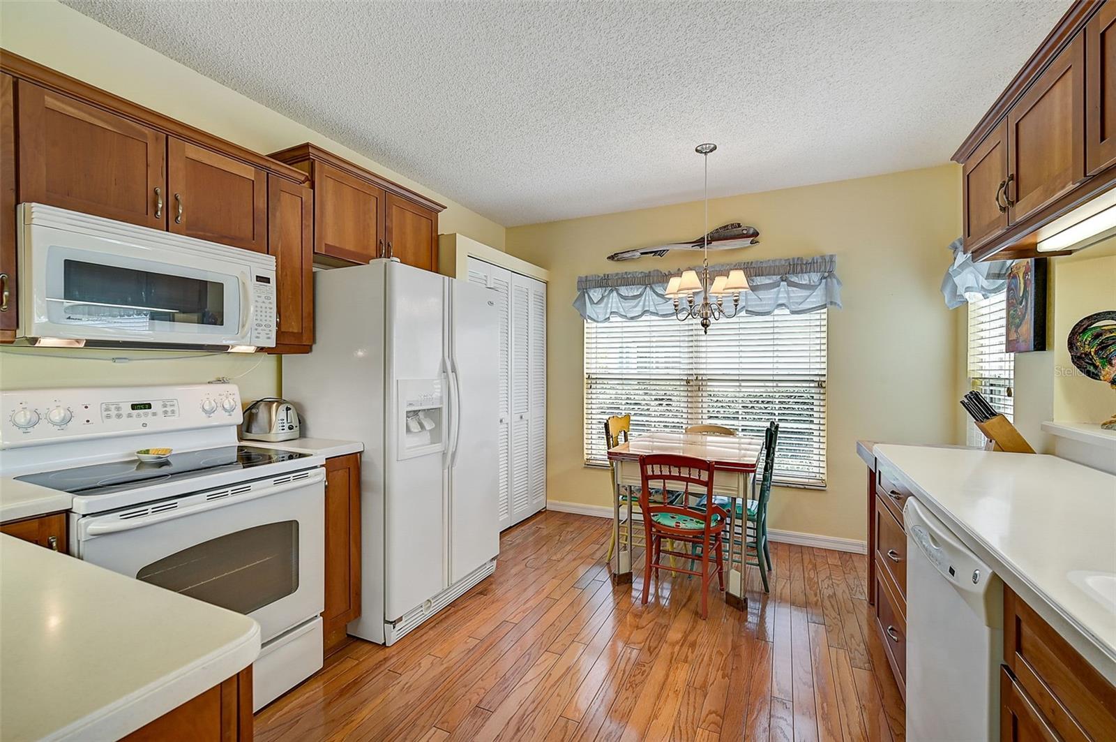 4215 CADDIE DR E #101 — photo 17