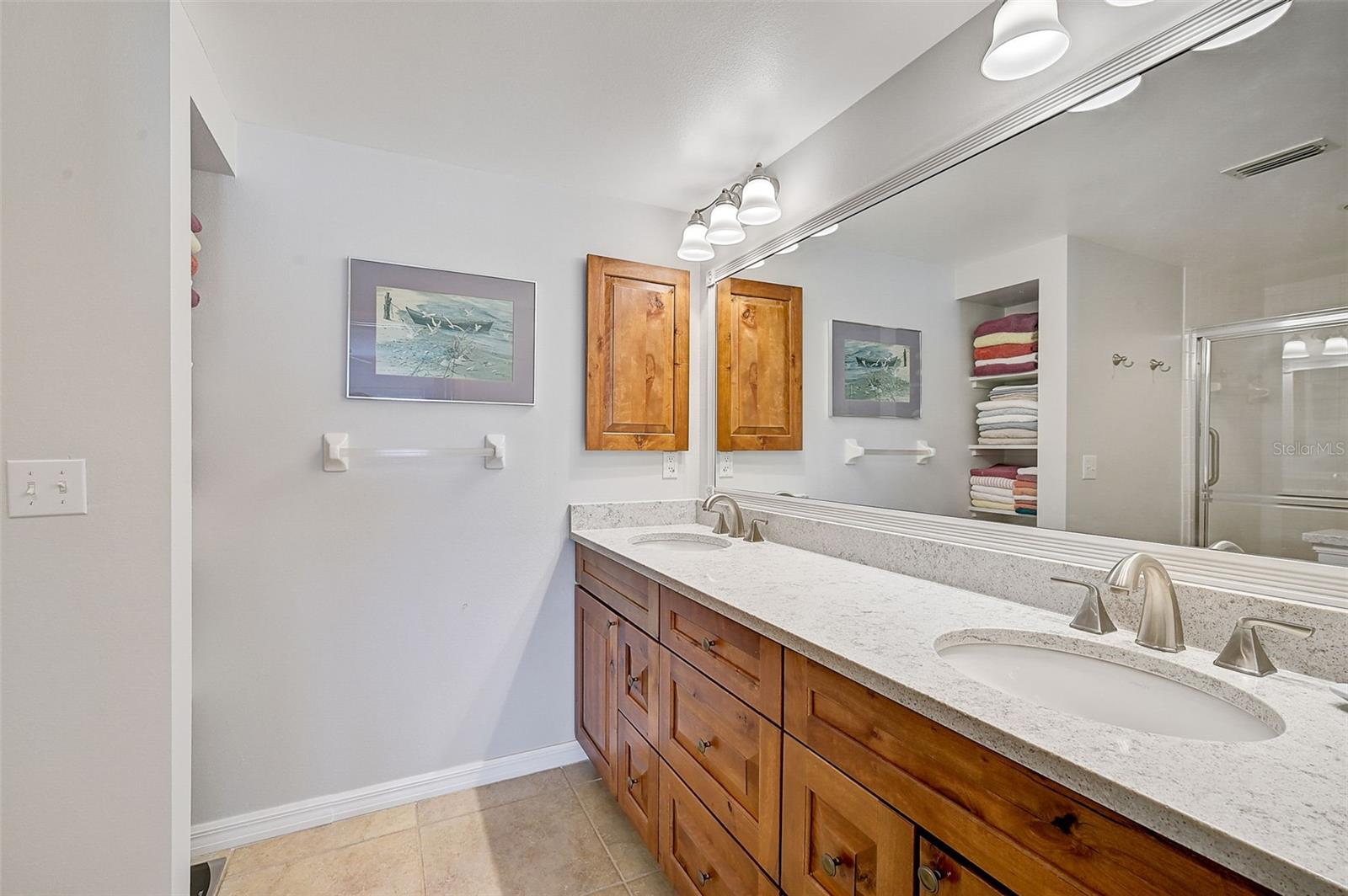 4215 CADDIE DR E #101 — photo 9
