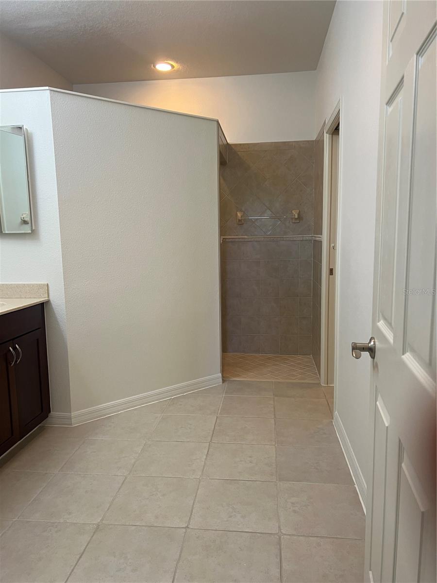 1498 MASENO DR — photo 15