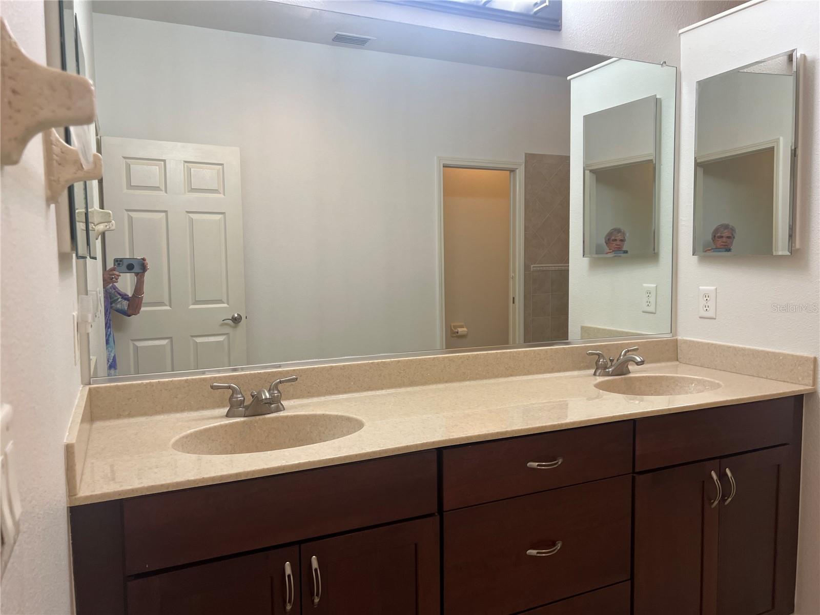 1498 MASENO DR — photo 14