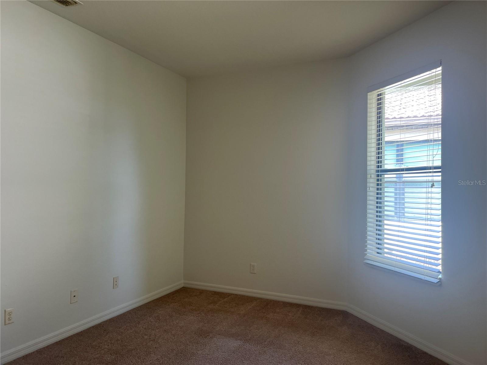1498 MASENO DR — photo 20