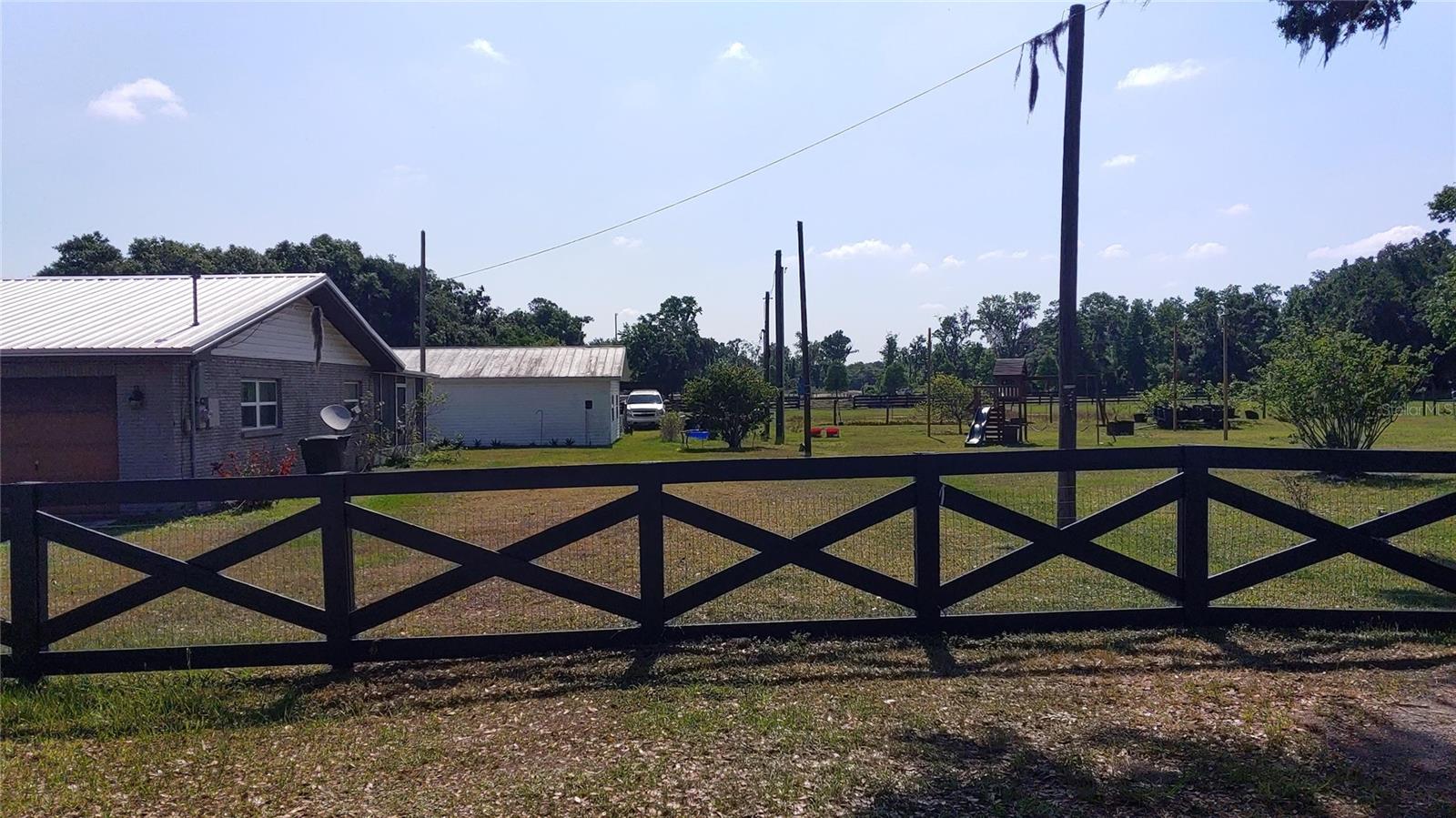 Home in PLANT CITY — photo 3