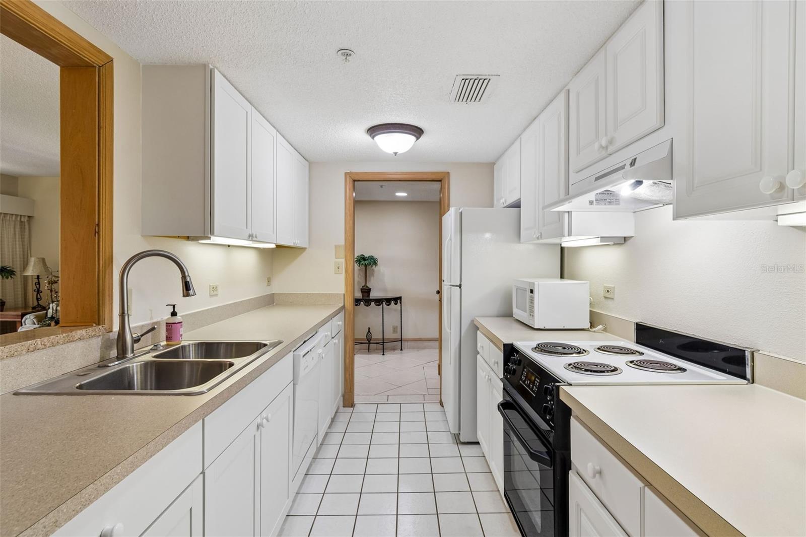 36750 US HIGHWAY 19 N #22208 — photo 10