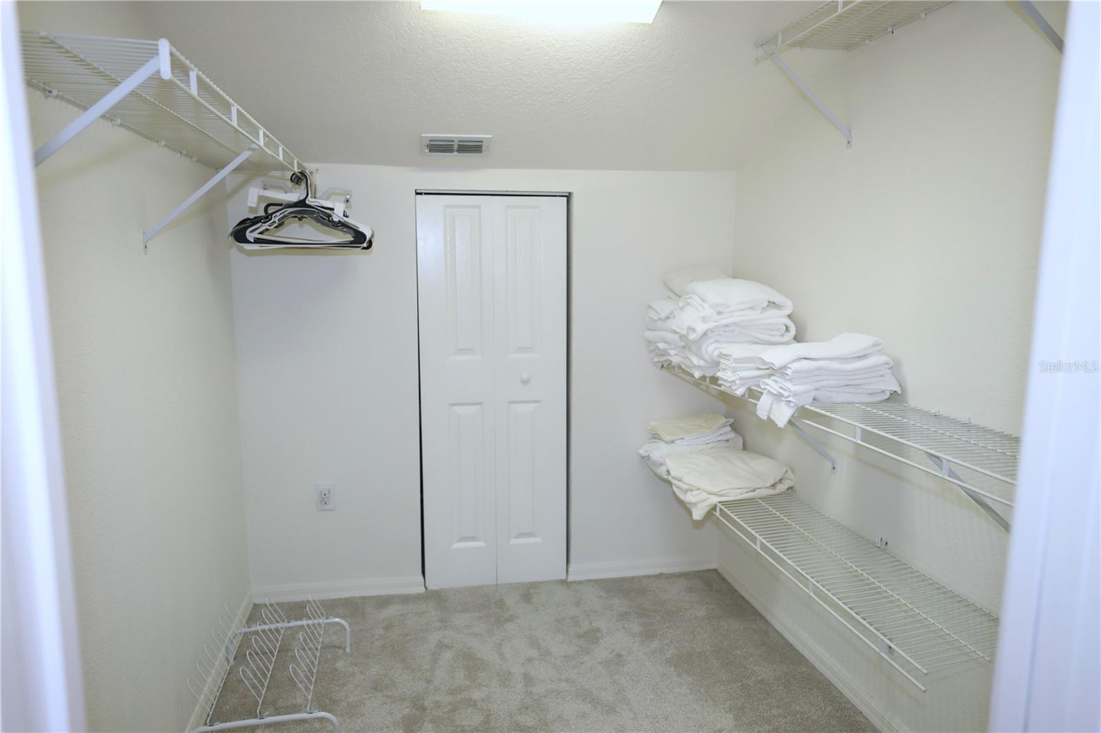4275 CASTLEBRIDGE LN #1323 — photo 21