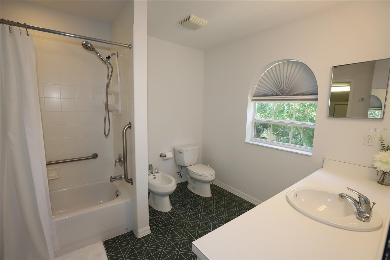 4275 CASTLEBRIDGE LN #1323 — photo 22