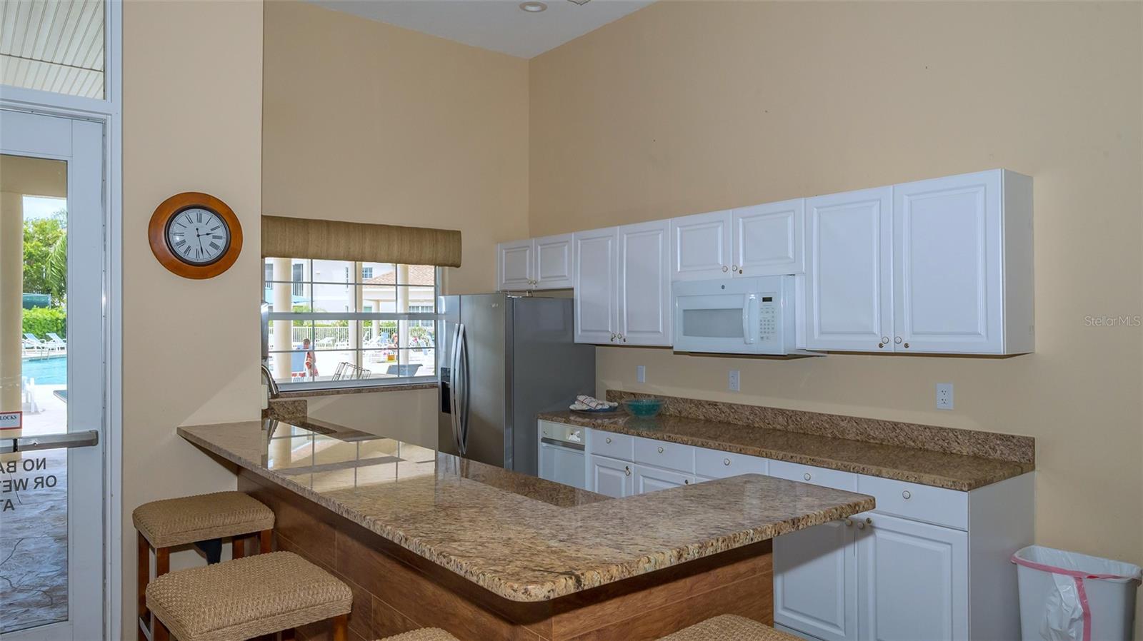 4275 CASTLEBRIDGE LN #1323 — photo 34