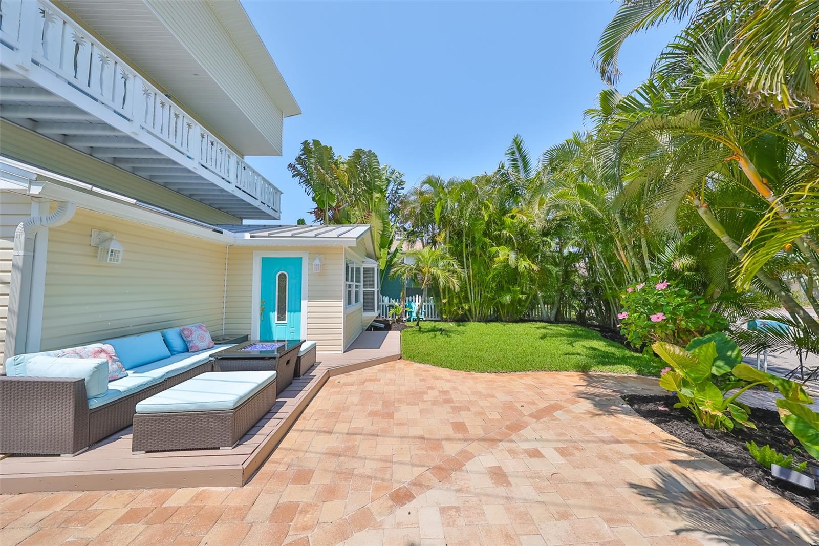 13004 BOCA CIEGA AVE — photo 35