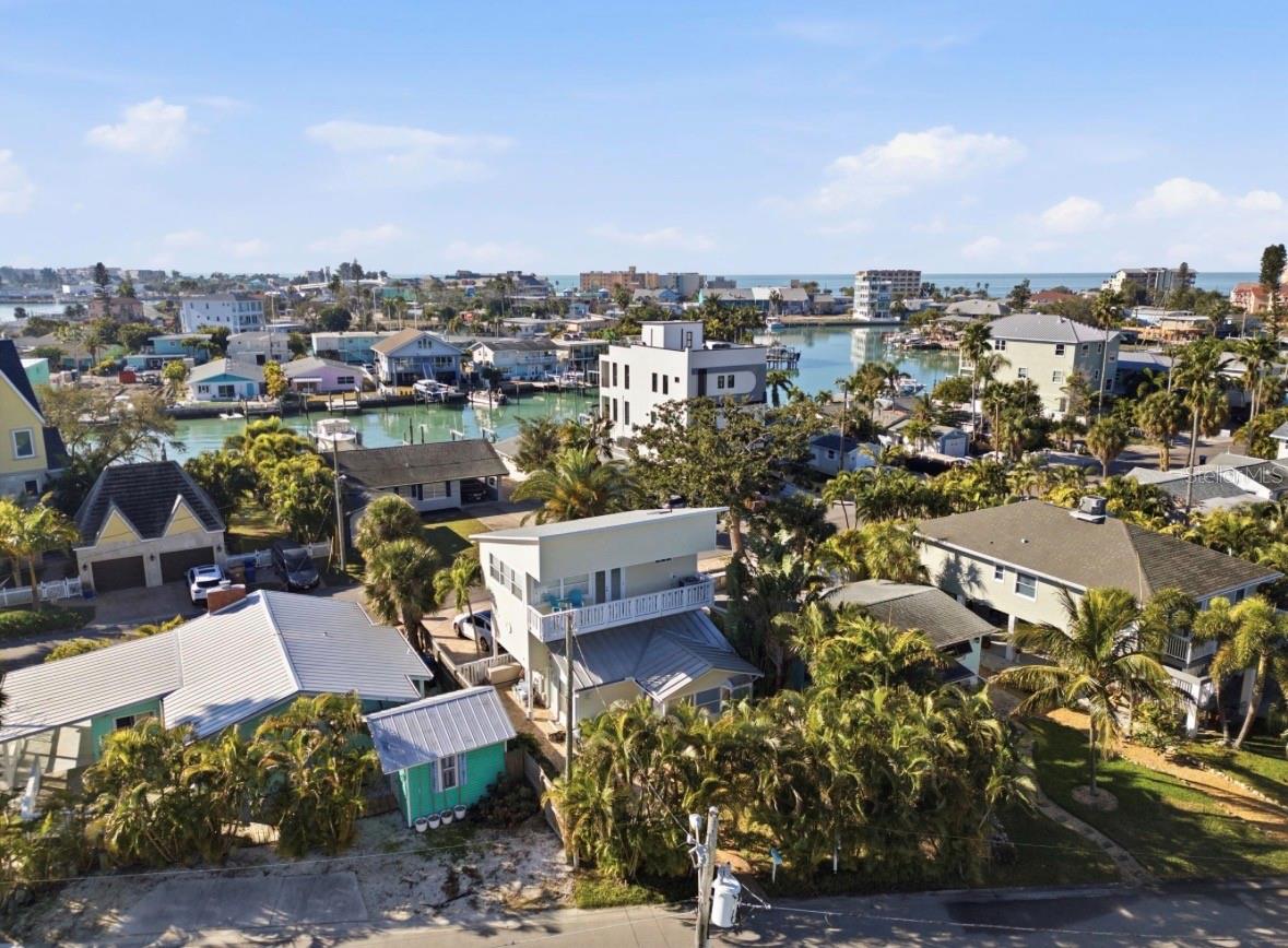 13004 BOCA CIEGA AVE — photo 41